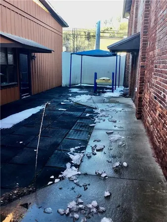 $1,200 | 418 3rd Avenue, Ford City, PA 16226