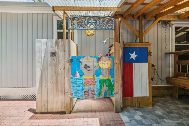 $3,200 | 412 Escambia Street, Fernandina Beach, FL 32034