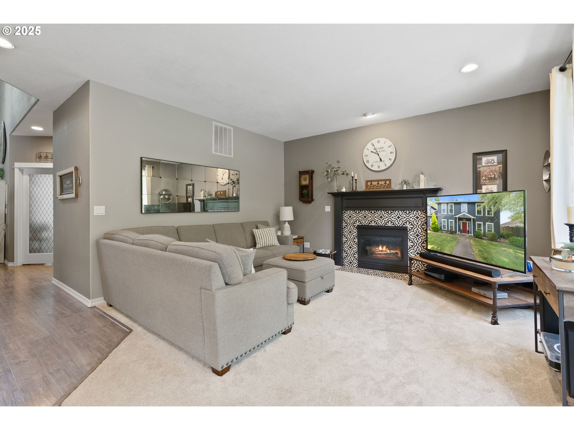 8775 Southwest Comanche Way Tualatin, OR 97062 - Photo 25 of 48 Gallery Image 25
