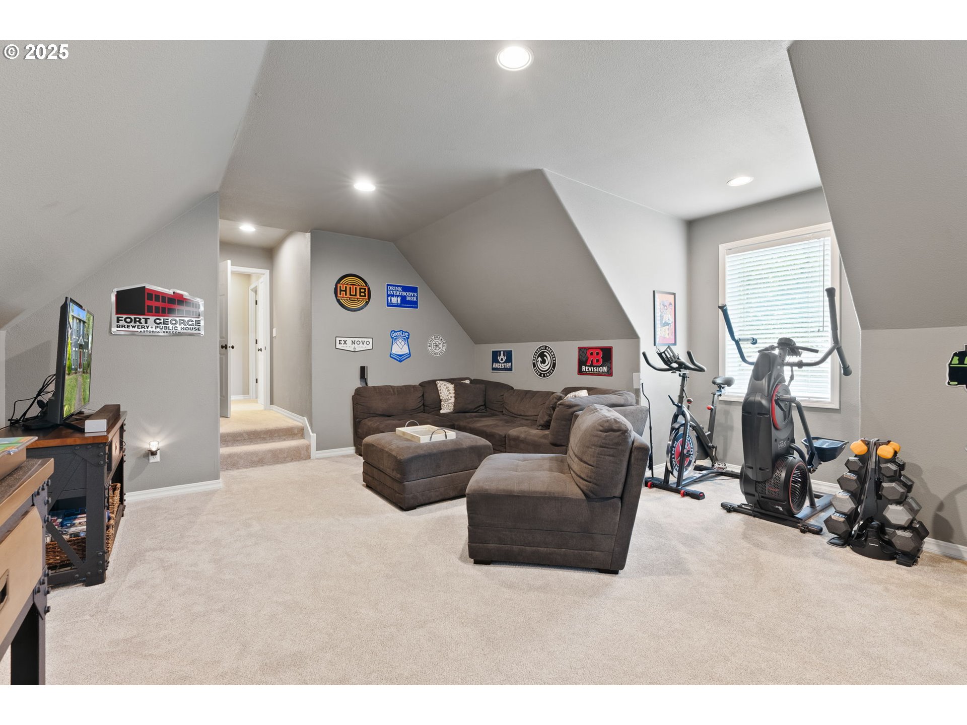 8775 Southwest Comanche Way Tualatin, OR 97062 - Photo 42 of 48 Gallery Image 42