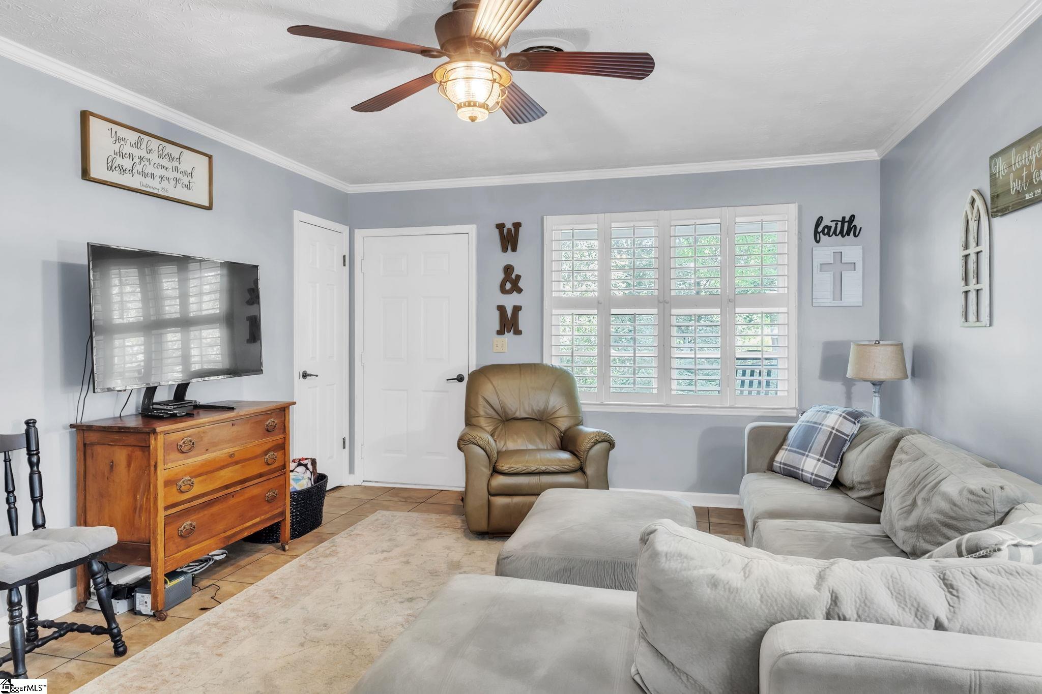 63 Sugar Creek Road Laurens, SC 29360 - Photo 2 of 8