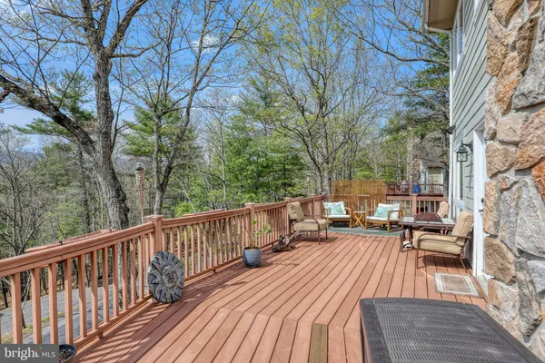 $499,999 | 167 Williams Lane, Basye, VA 22842