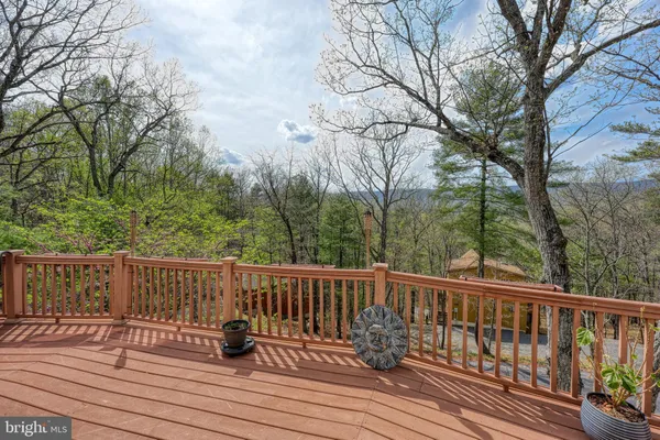 $499,999 | 167 Williams Lane, Basye, VA 22842