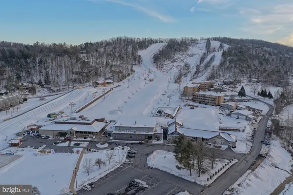 $499,999 | 167 Williams Lane, Basye, VA 22842