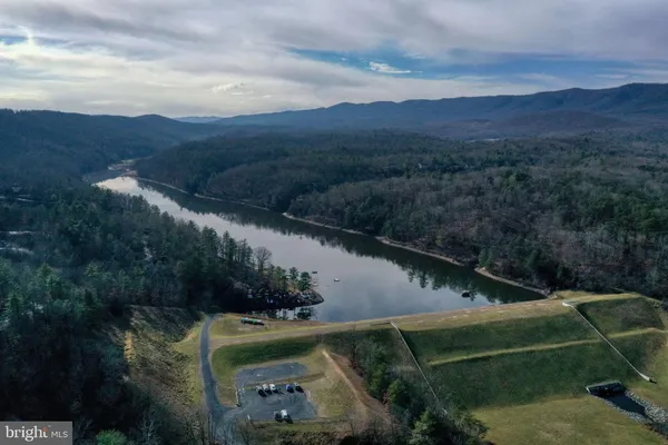 $499,999 | 167 Williams Lane, Basye, VA 22842