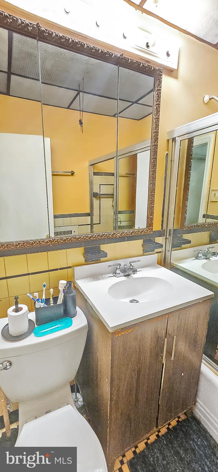 7247 Bradford Road Upper Darby, PA 19082 - Photo 22 of 32 Gallery Image 22