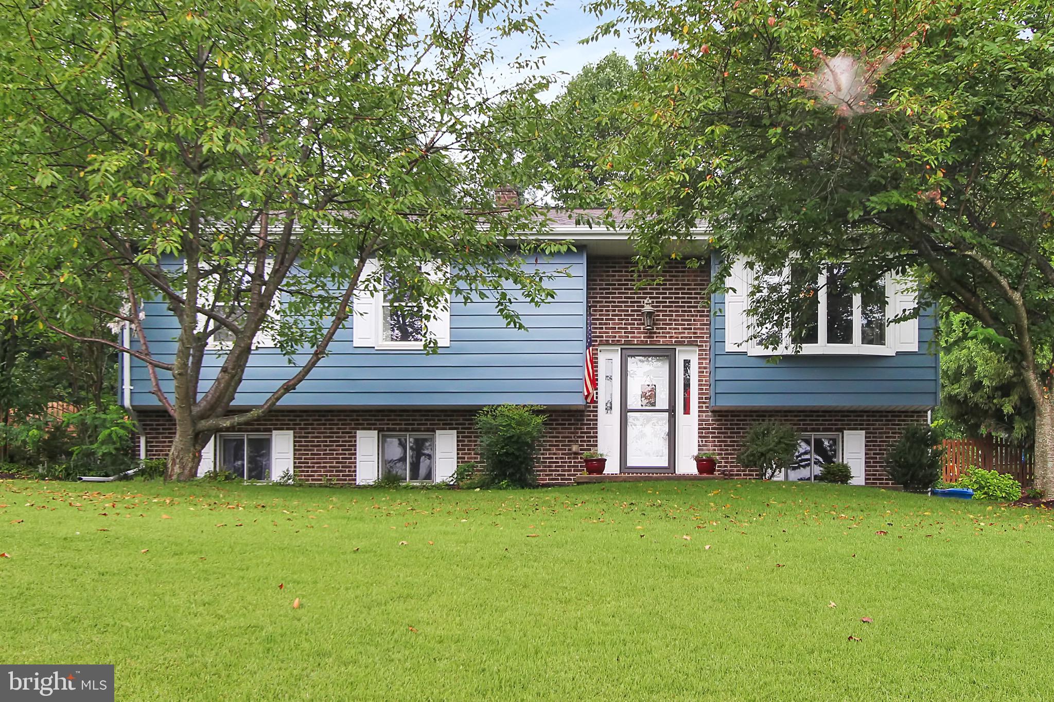 1925 Cedar Drive Spring Grove, PA 17362 - Photo 1 of 25