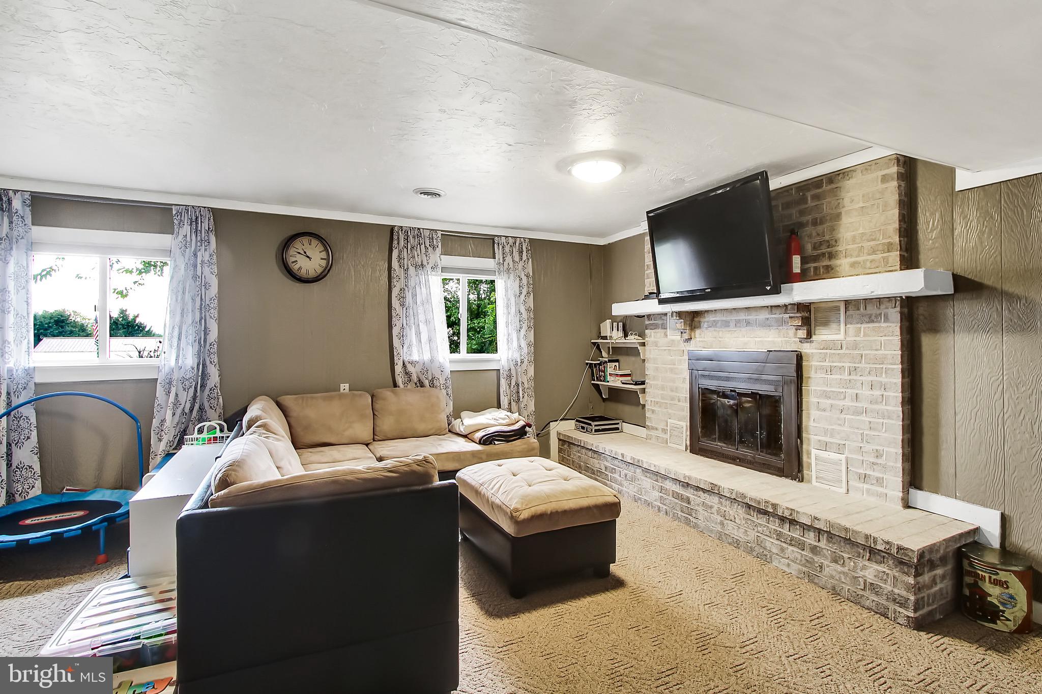 1925 Cedar Drive Spring Grove, PA 17362 - Photo 6 of 25