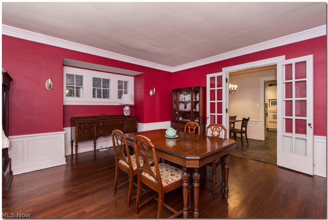 2916 Edgehill Road Cleveland, OH 44118 - Photo 9 of 30 Gallery Image 9