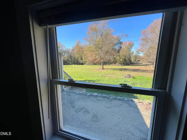 $335,000 | 986 North Chavis Road, Kittrell, NC 27544