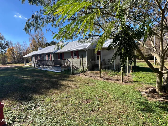 $335,000 | 986 North Chavis Road, Kittrell, NC 27544
