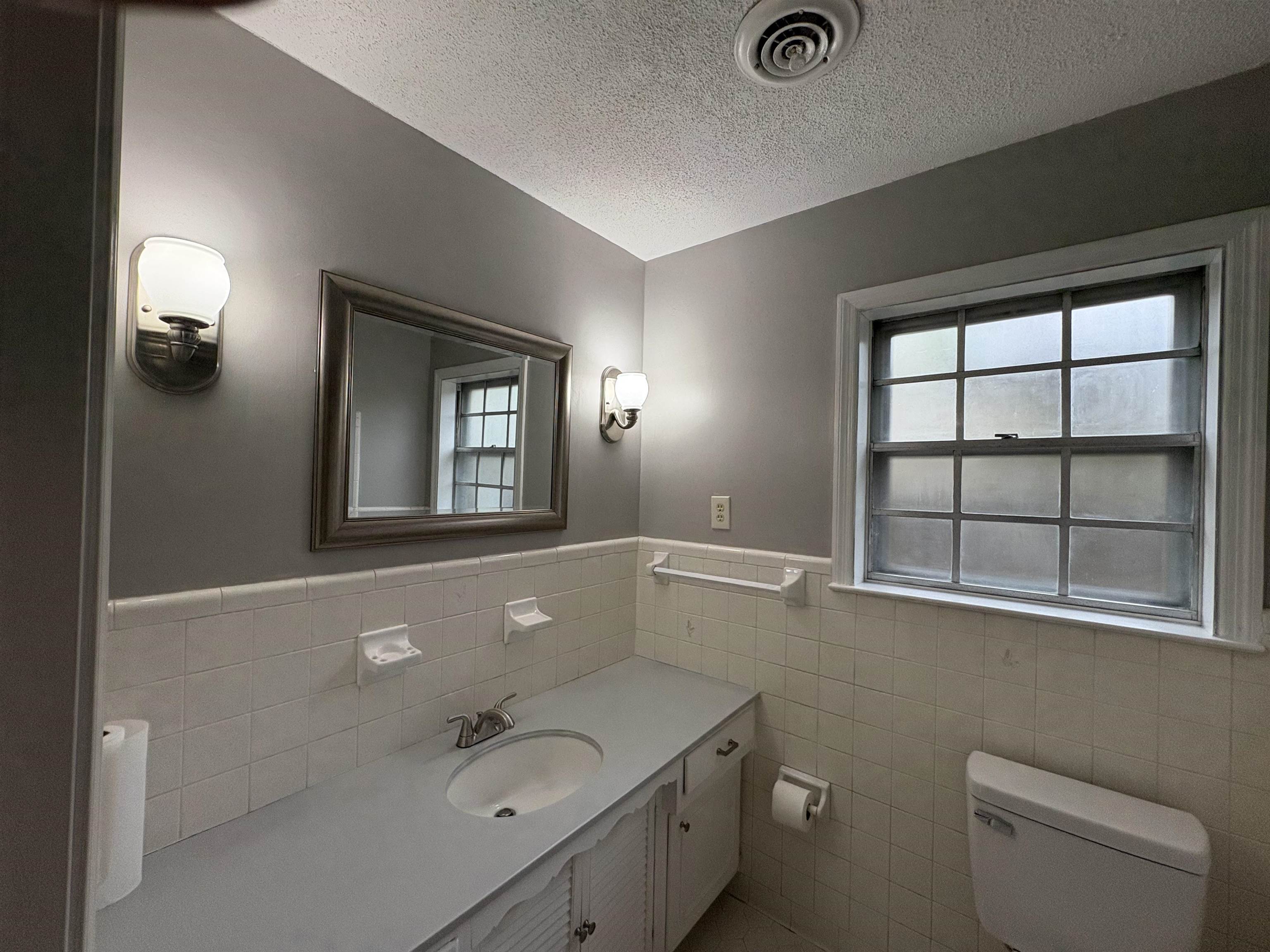 5459 Knight Arnold Road Memphis, TN 38115 - Photo 24 of 38