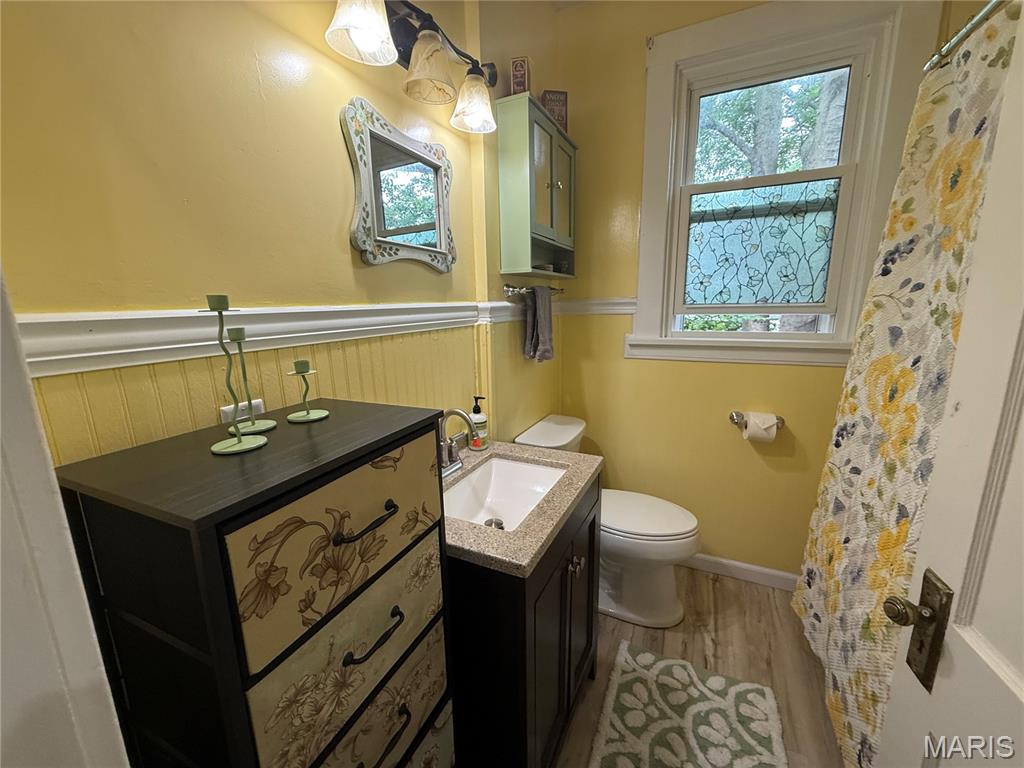 329 Stark Court Webster Groves, MO 63119 - Photo 12 of 27
