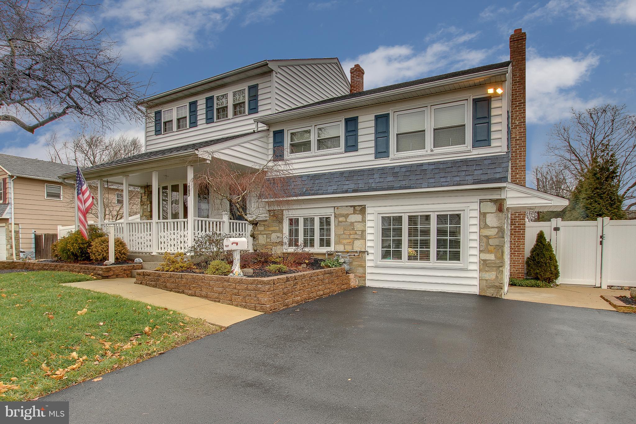 987 Windsor Road Warminster, PA 18974 - Photo 1 of 47