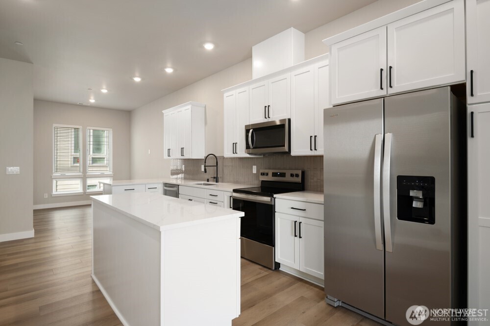 6619 South 128th Street Seattle, WA 98178 - Photo 8 of 19