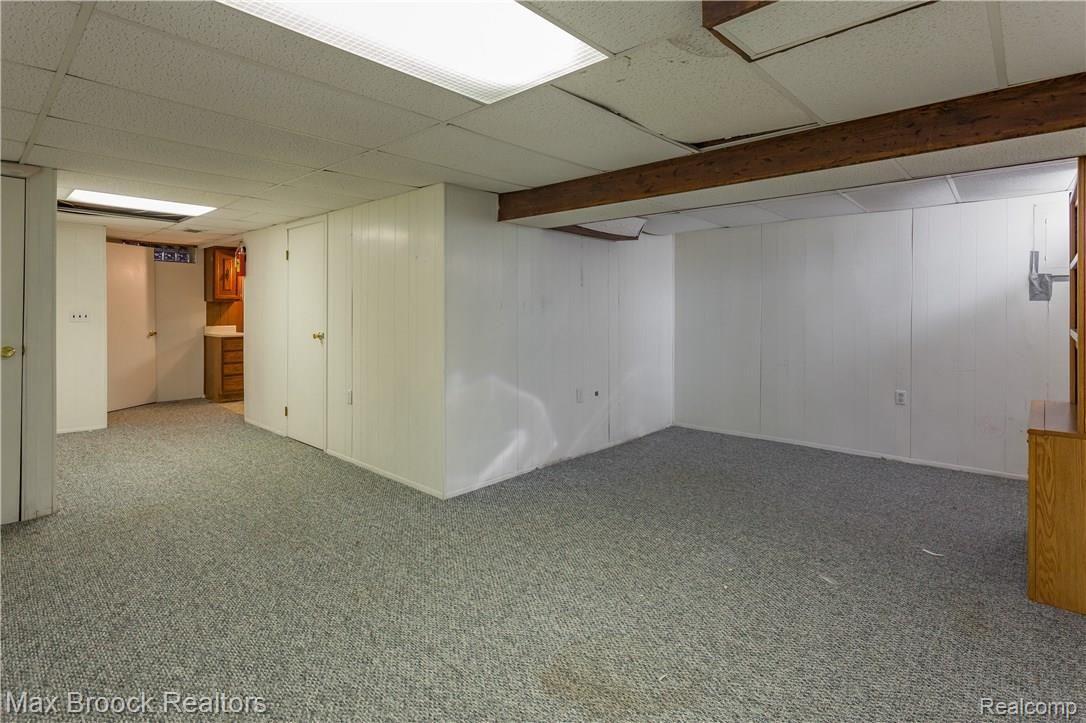 777 Oak Brook Ridge Drive, Unit 124 Rochester, MI 48307 - Photo 25 of 28 IMG_1359.jpg