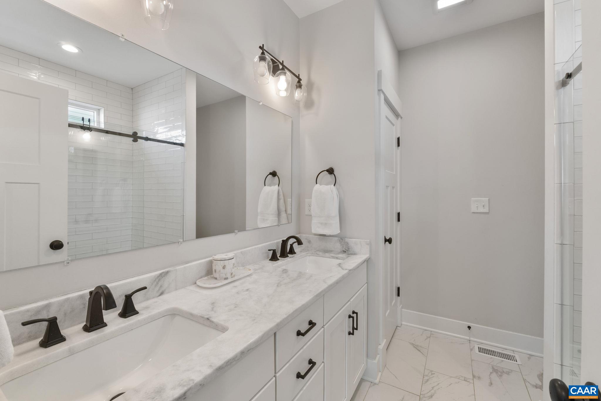 2206 Fowler Street Charlottesville, VA 22901 - Photo 23 of 59