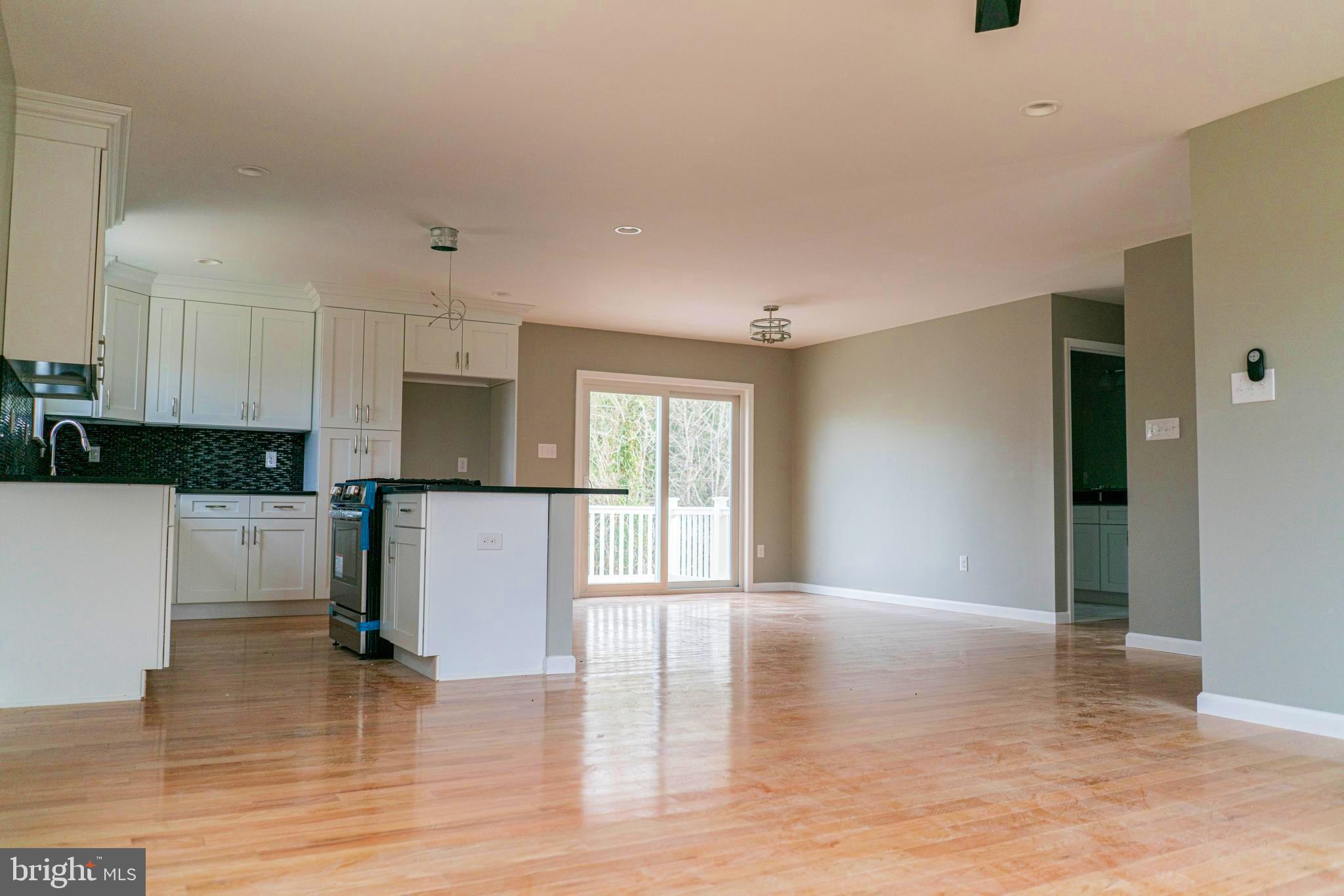2155 South Main Road Vineland, NJ 08361 - Photo 8 of 33