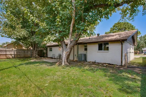 $325,000 | 2212 Kevin Court, Irving, TX 75060