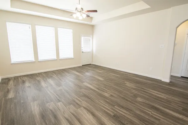 $2,555 | 29614 Clover Shore Drive, Spring, TX 77386