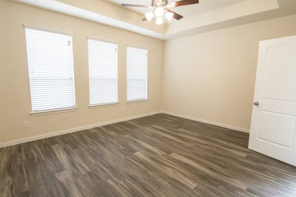 $2,555 | 29614 Clover Shore Drive, Spring, TX 77386