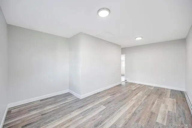 $650,000 | 16 Columbus Avenue, Brentwood, NY 11717