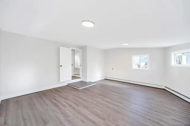 $650,000 | 16 Columbus Avenue, Brentwood, NY 11717