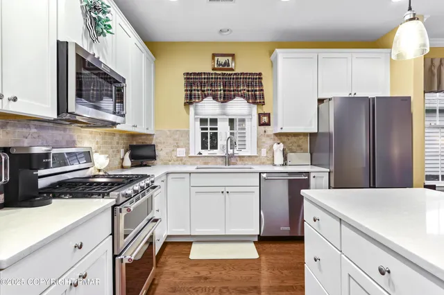 $599,000 | 4406 Allegiant Street, Center Valley, PA 18034