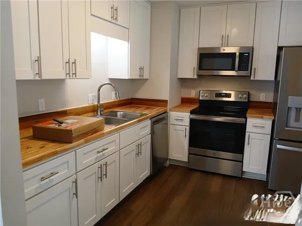 $1,900 | 2030 Rushing Street, Richmond Hill, GA 31324