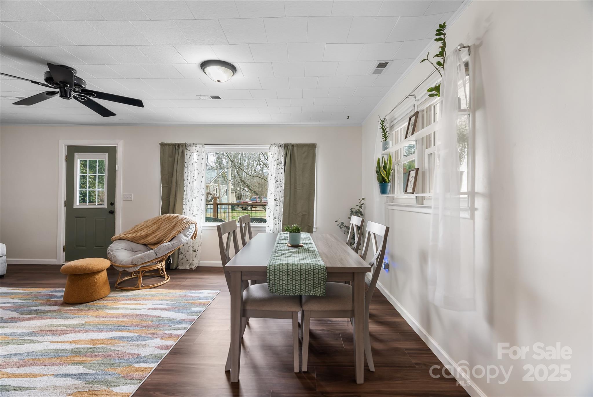 187 Harris Street Waynesville, NC 28786 - Photo 11 of 22