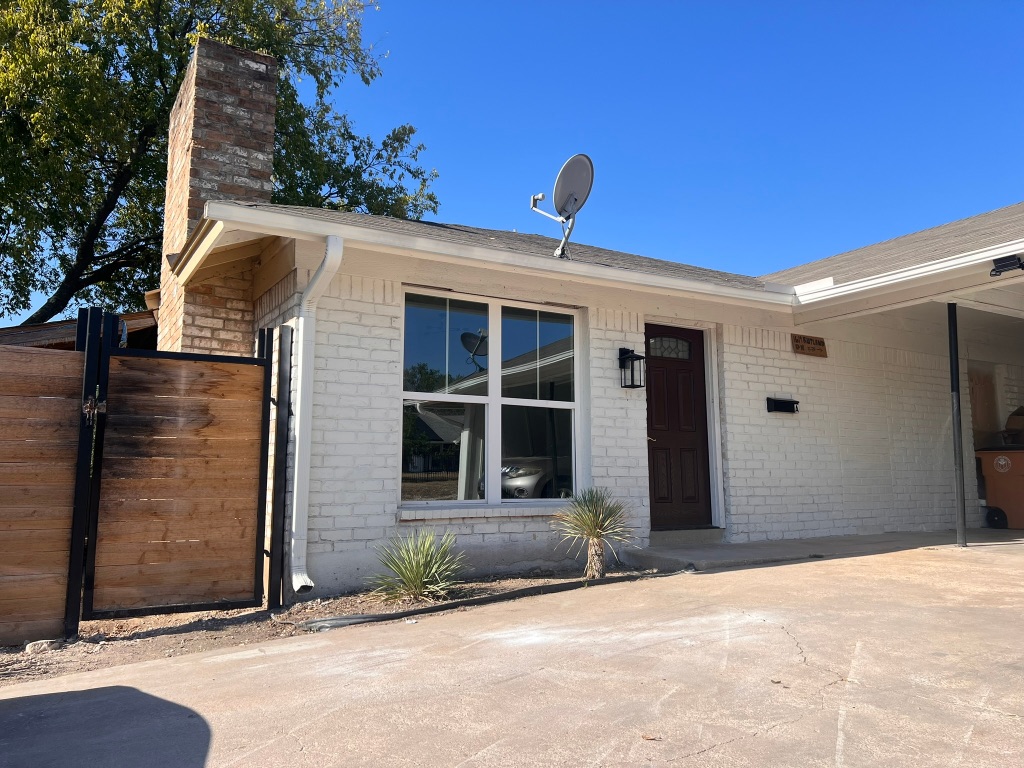 1619 Rutland Drive, Unit A Austin, TX 78758 - Photo 2 of 14 a view of entryway with a outdoor space