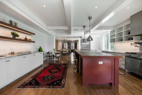 $2,450,000 | 1915 West Wabansia Avenue, Chicago, IL 60622