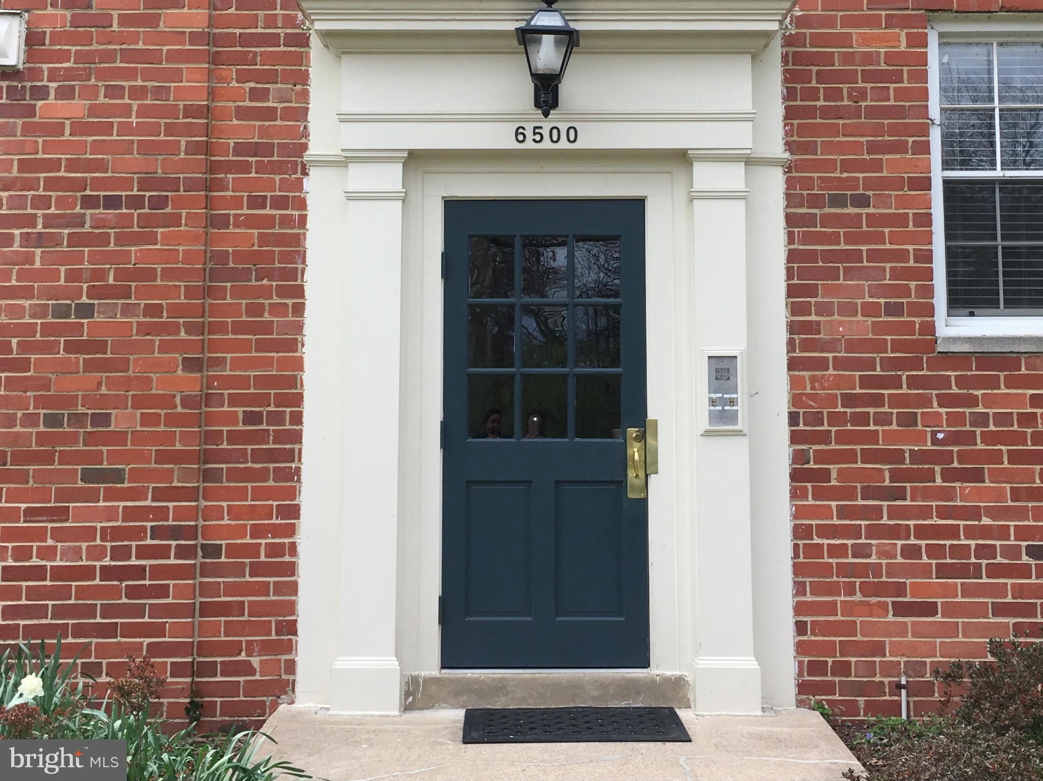 6500 Boulevard View, Unit A2 Alexandria, VA 22307 - Photo 1 of 12 Exterior (Front)