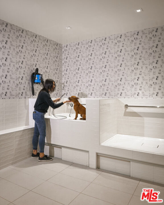 11750 Wilshire Boulevard, Unit 3303 Los Angeles, CA 90025 - Photo 38 of 40