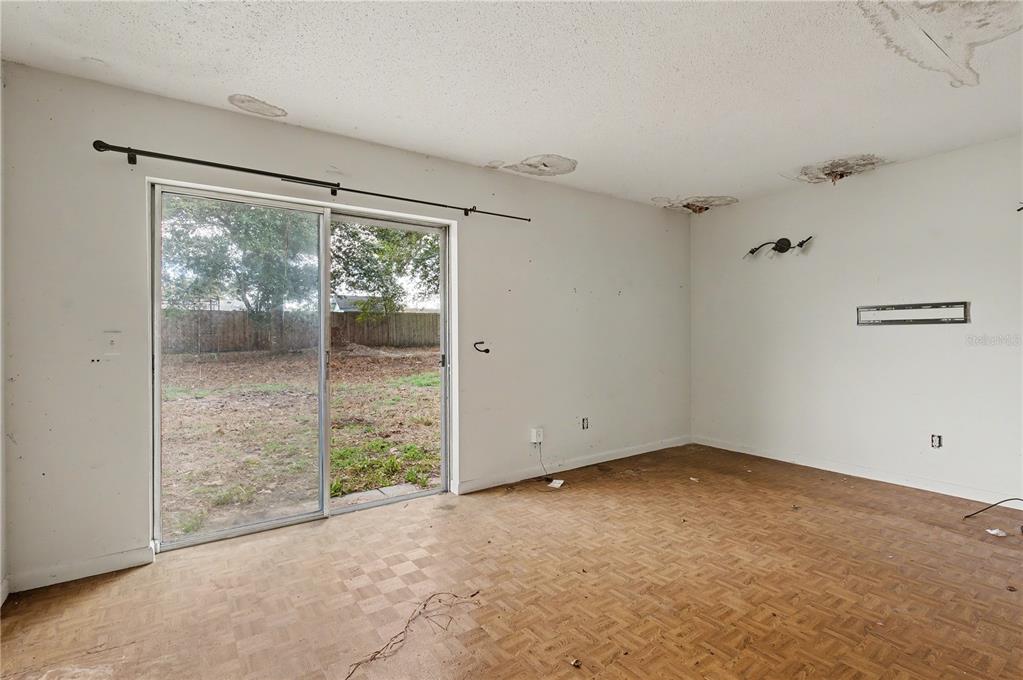 21528 Southwest Honeysuckle Street Dunnellon, FL 34431 - Photo 14 of 20