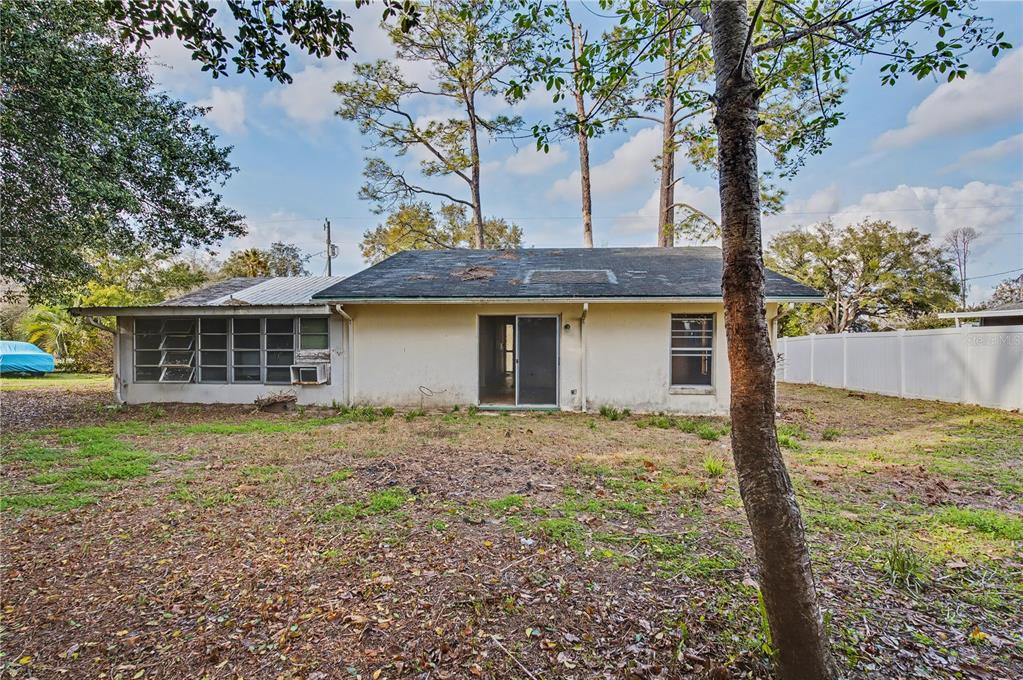 21528 Southwest Honeysuckle Street Dunnellon, FL 34431 - Photo 15 of 20