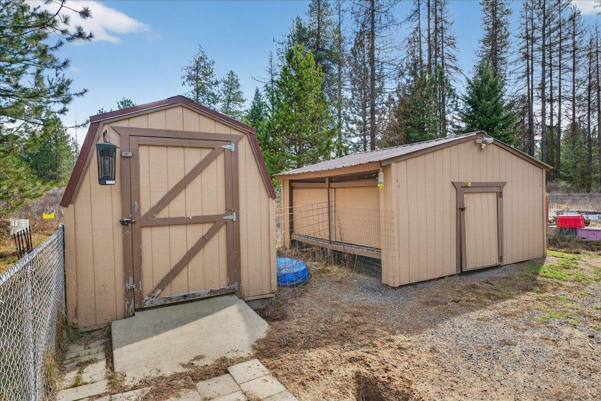 33518 North Missile Site Road Deer Park, WA 99006 - Photo 39 of 45