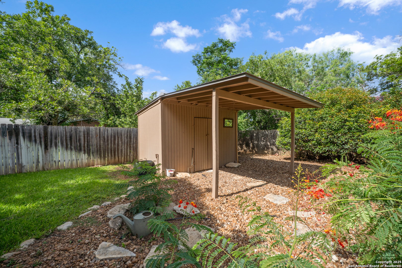 908 29th Street Hondo, TX 78861 - Photo 36 of 37