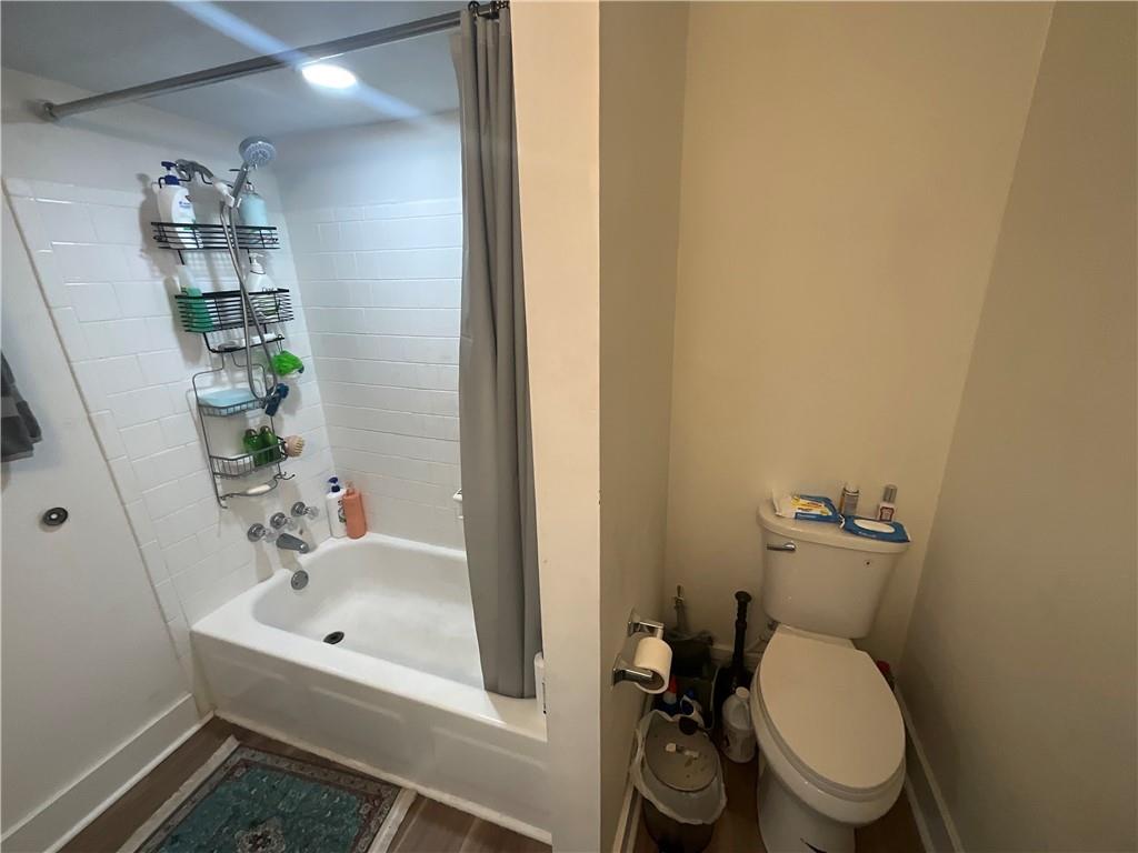 3155 Tangerine Court, Unit 3155 Decatur, GA 30034 - Photo 16 of 24 a bathroom with a sink and toilet