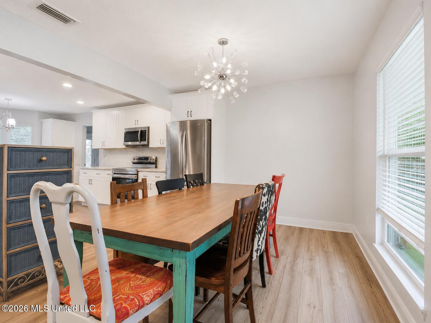 2416 Robertsdale Road Gautier, MS 39553 - Photo 14 of 27 Dining Kitchen area