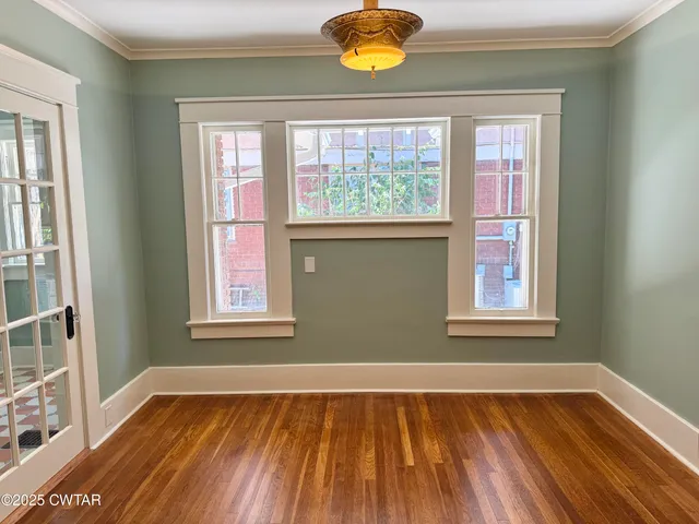 a view of washer and dryer