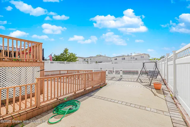 $988,000 | 116 Woehrle Avenue | Greenridge