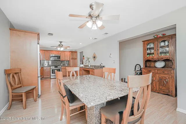 $988,000 | 116 Woehrle Avenue | Greenridge