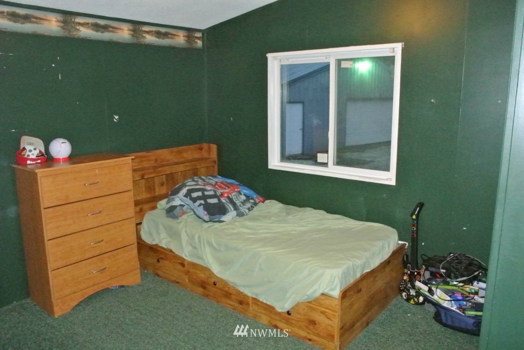 178 Hall Road Silverlake, WA 98645 - Photo 3 of 12 Gallery Image 3