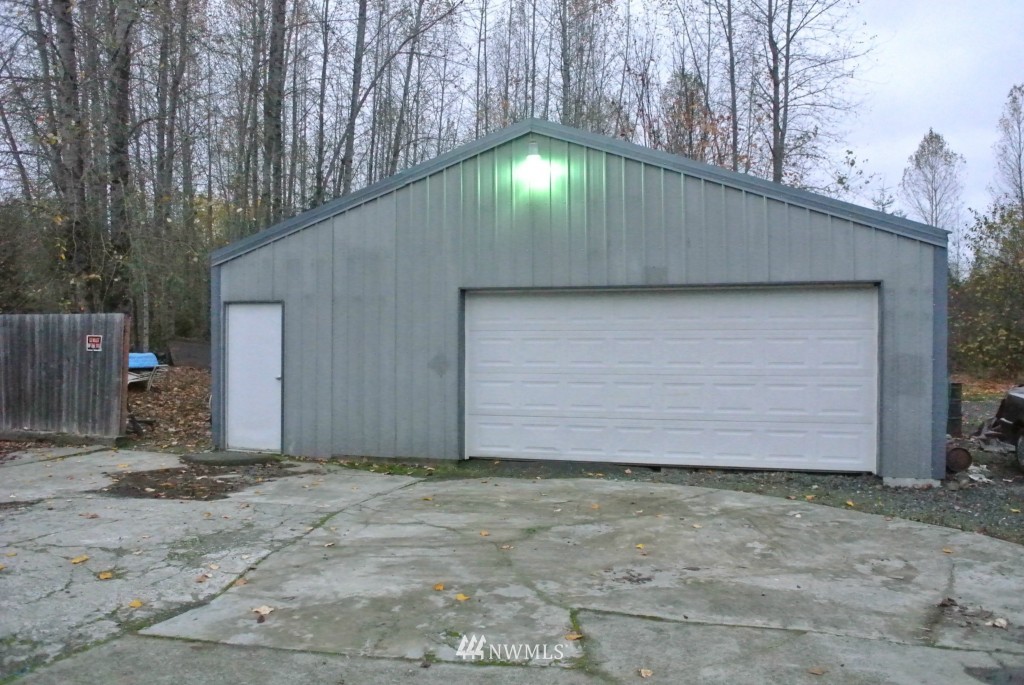 178 Hall Road Silverlake, WA 98645 - Photo 10 of 12 Gallery Image 10
