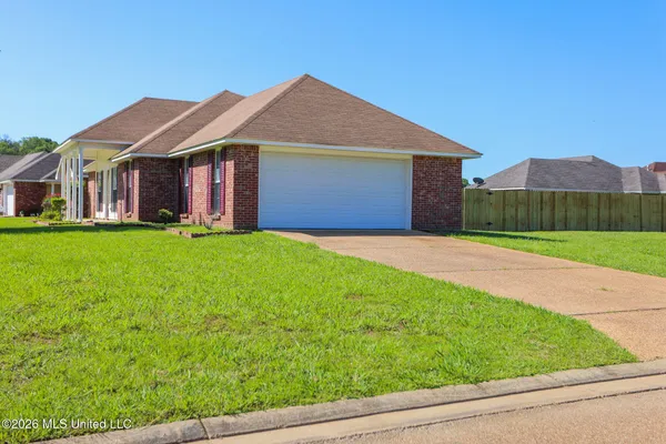 $1,695 | 1123 Bullrun Drive, Byram, MS 39272