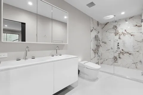 $14,500,000 | 70 Kettle Hole Road, Montauk, NY 11954