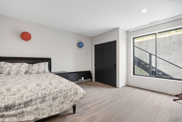 $14,500,000 | 70 Kettle Hole Road, Montauk, NY 11954