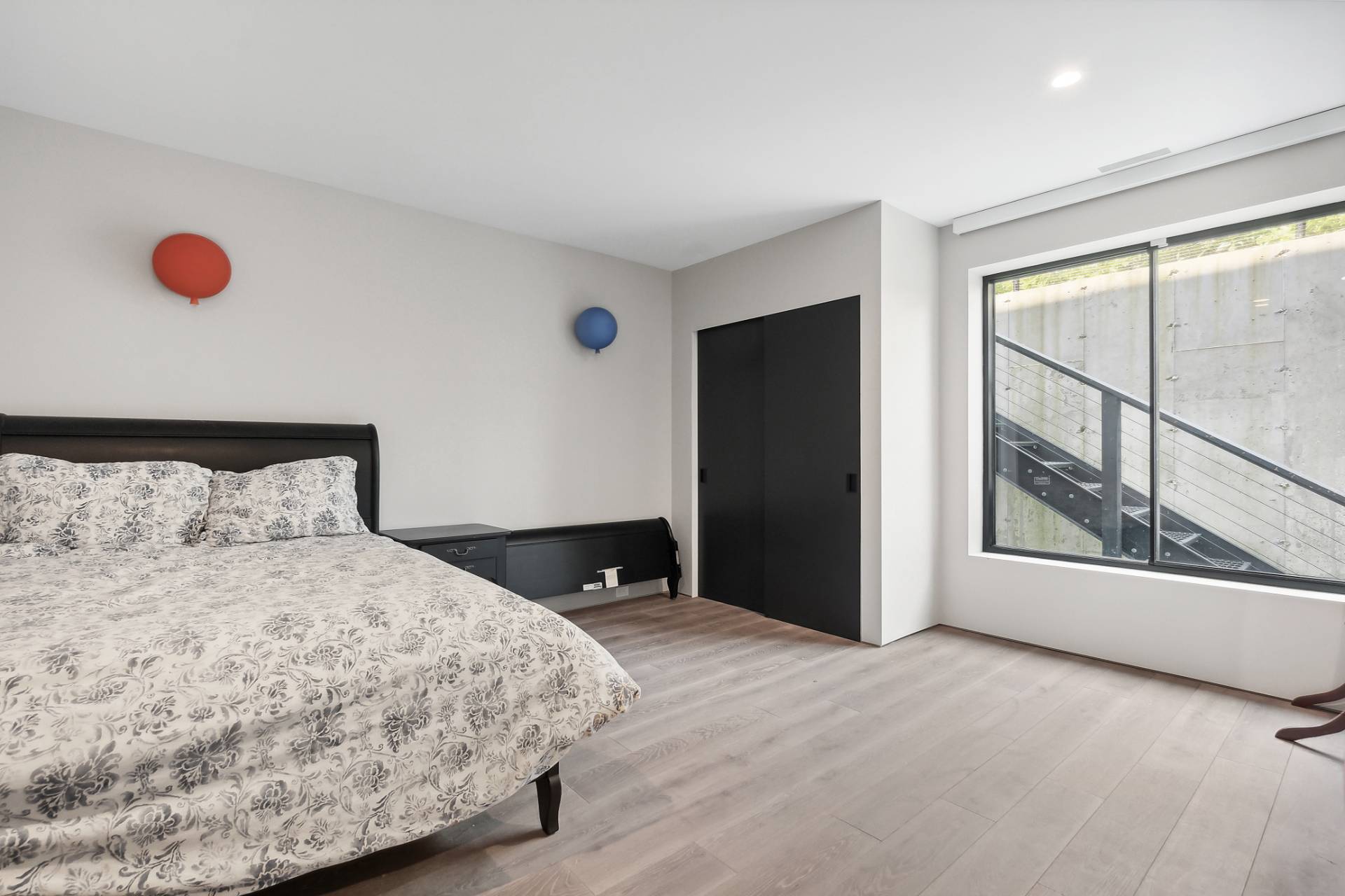 70 Kettle Hole Road Montauk, NY 11954 - Photo 21 of 36