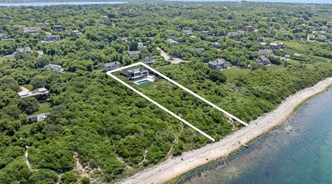 $14,500,000 | 70 Kettle Hole Road, Montauk, NY 11954